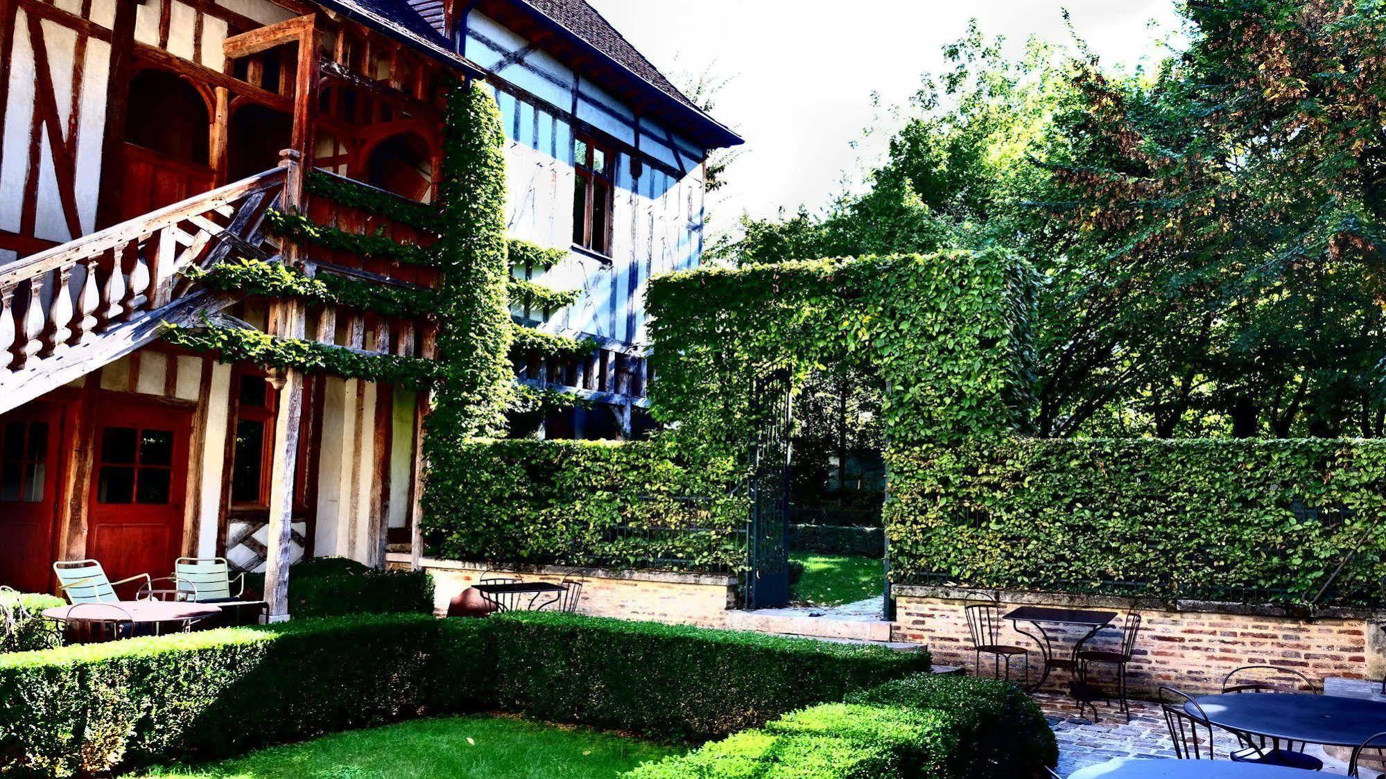 La Maison De Rhodes Hotel & Spa Труа Экстерьер фото